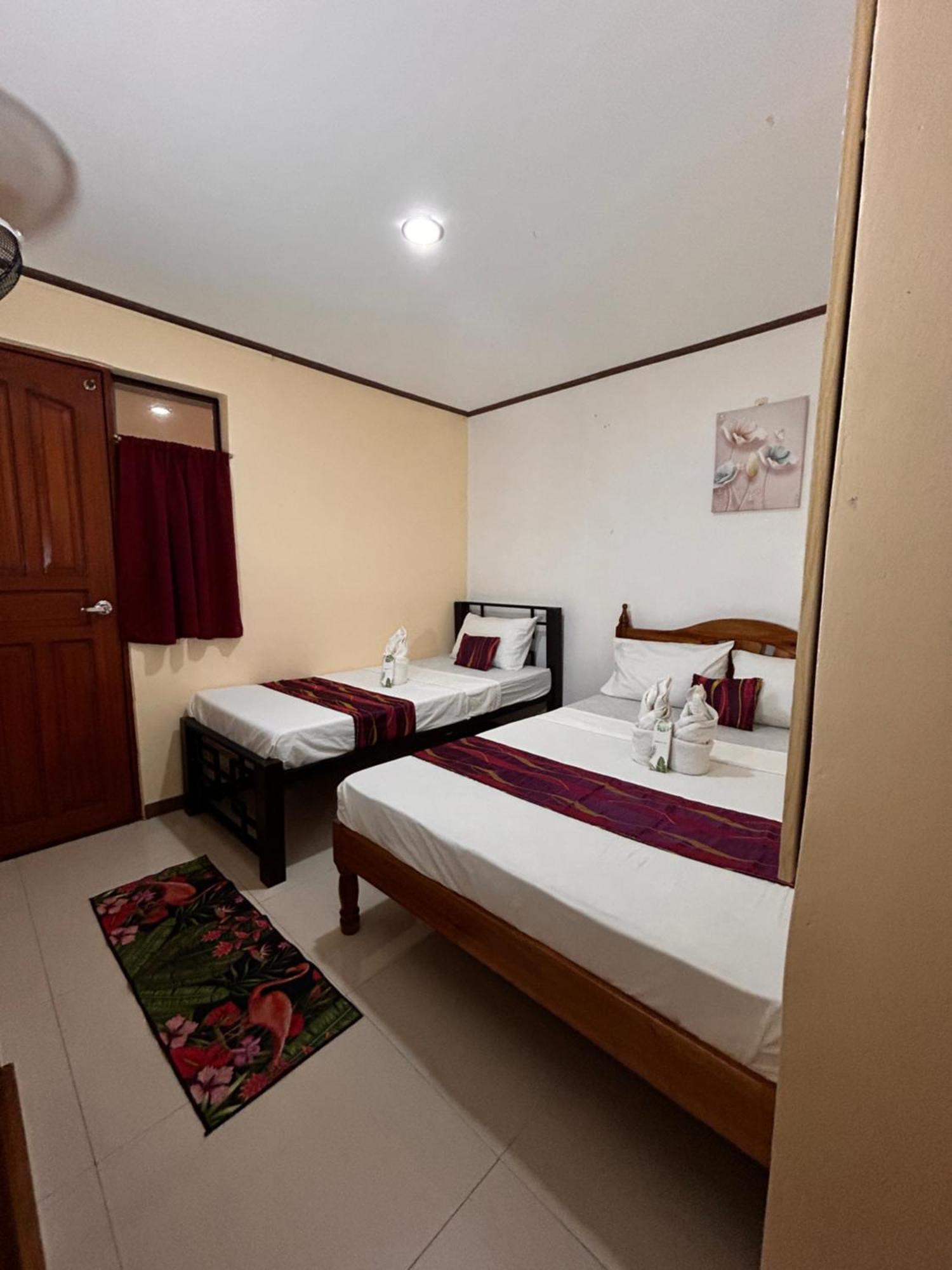 Brenmariel Tourist Inn Эль-Нидо Экстерьер фото